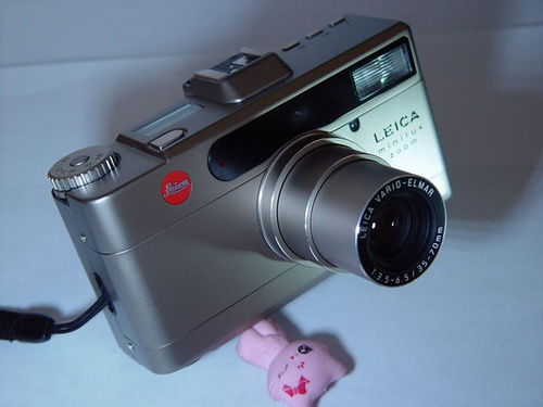 徠卡Minilux Zoom 35mm AF旁軸膠片相機(jī) 九成新，續(xù)寫攝影經(jīng)典